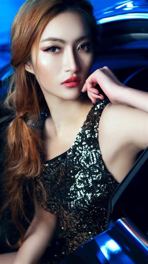 场均22+2断1.3帽创纪录：阿夫迪亚被球迷围堵拓媒：跻身联盟前25